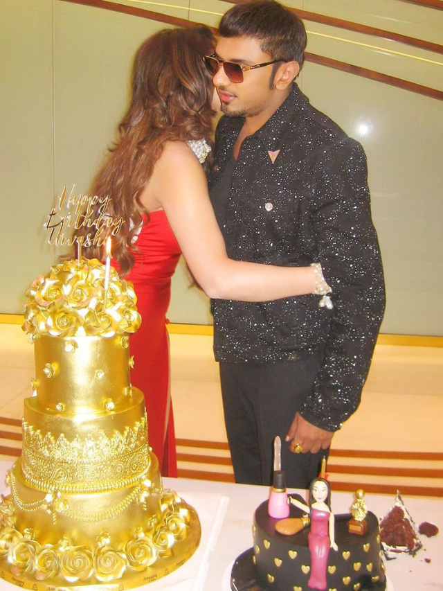 The Gold Cake Mystery | YoYo Honey Singh | Urvashi Rautela